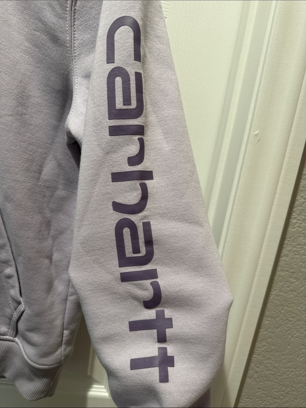 Carhartt WIP Lilac Pullover Hoodie with Sleeve Logo - Picture 2 of 4